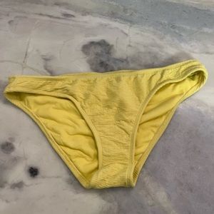 yellow target swim bottoms size M